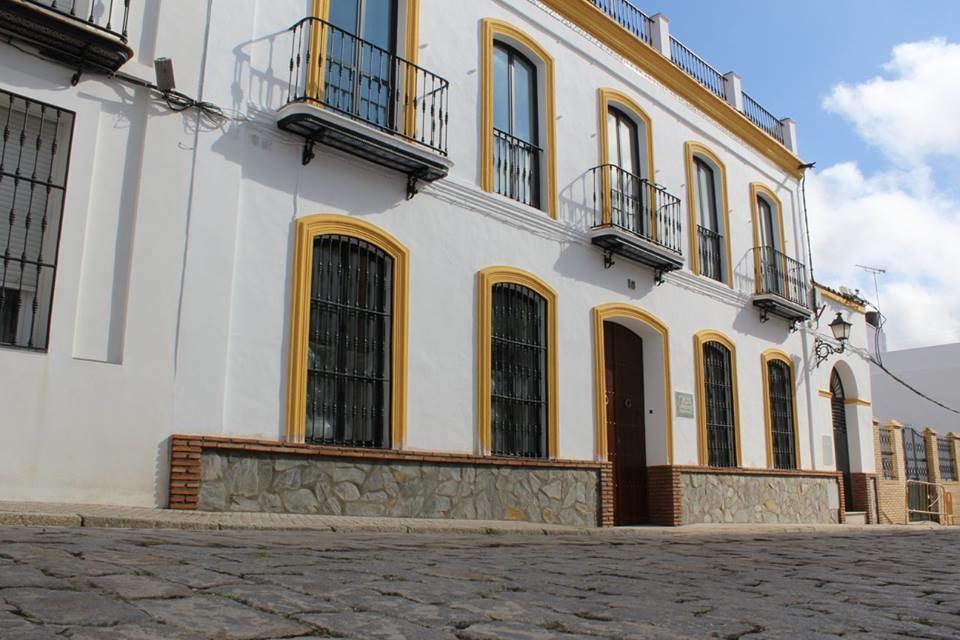 Hotel Entreolivos El Pedroso Bagian luar foto