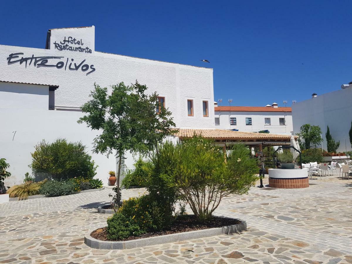 Hotel Entreolivos El Pedroso Bagian luar foto